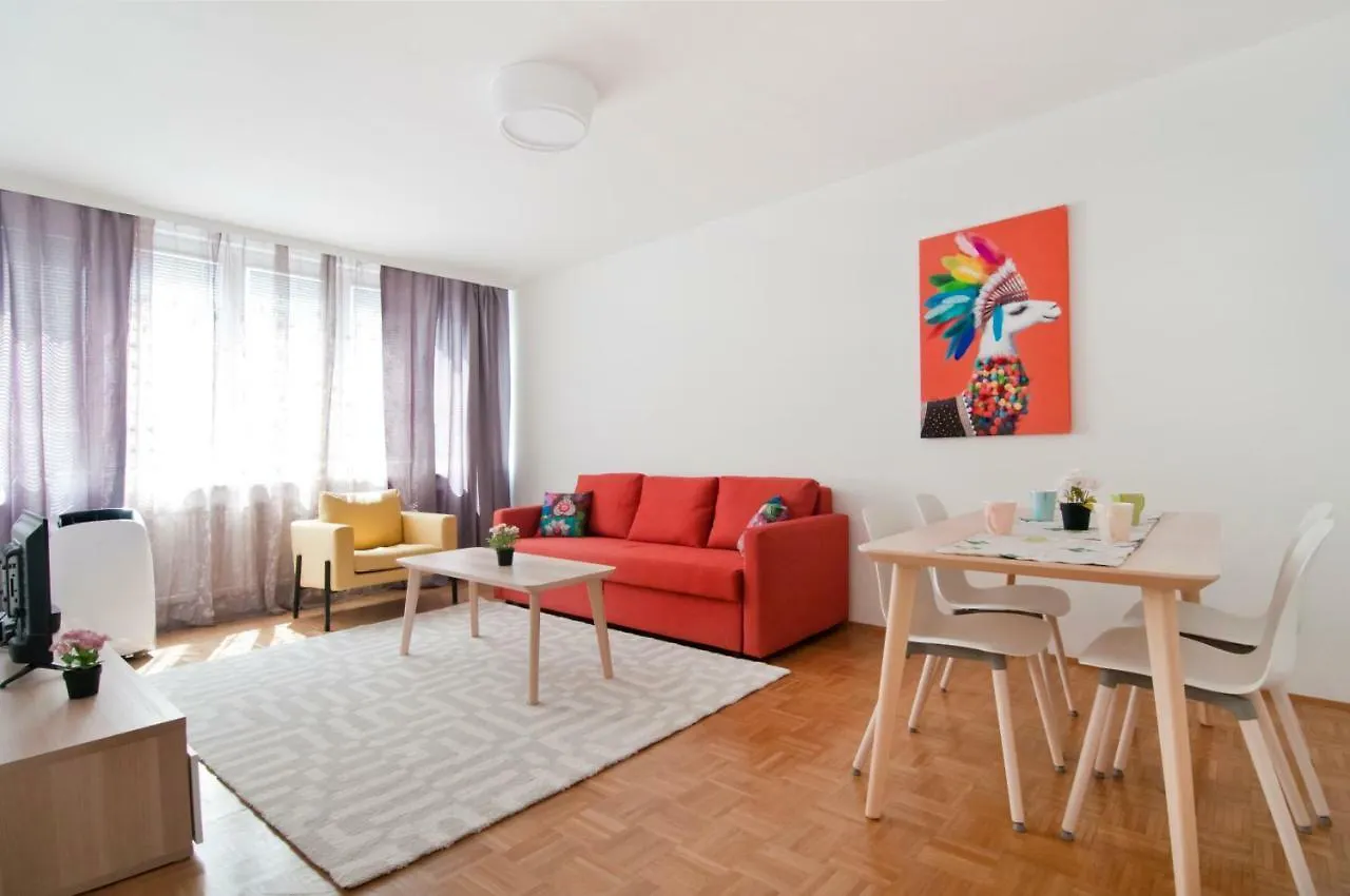 Top Location Vienna Marchettiアパートメント